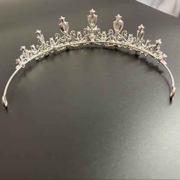 Wedding day crown tiara sparkle main image 4